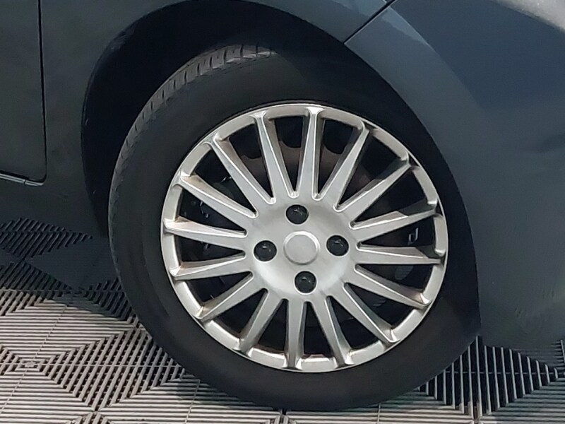 Used Toyota AYGO 2017 for sale - 77311827: Photo 9