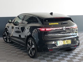 Used Renault Megane E Tech 2023 for sale - 75976580: Photo