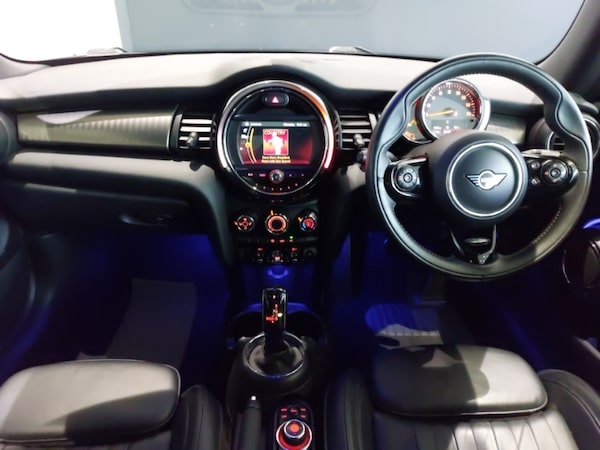 Used MINI Cooper 2019 for sale - 76321410: Photo 2