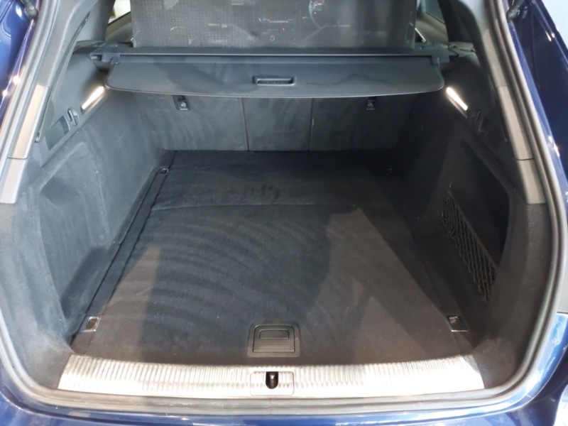 Used Audi A4 2019 for sale - 76343602: Photo 8