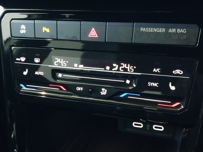 Used Volkswagen T-Cross 2023 for sale - 77908183: Photo 17