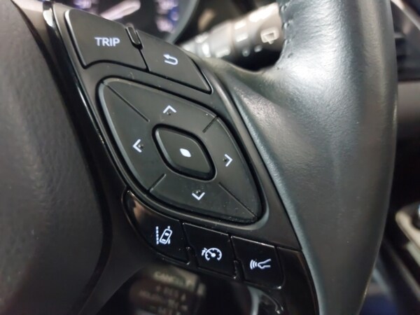 Used Toyota C-HR 2022 for sale - 76195639: Photo 15