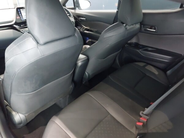Used Toyota C-HR 2022 for sale - 76195639: Photo 6