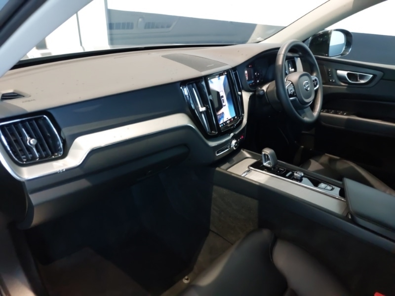 Used Volvo XC60 2023 for sale - 77073619: Photo 5