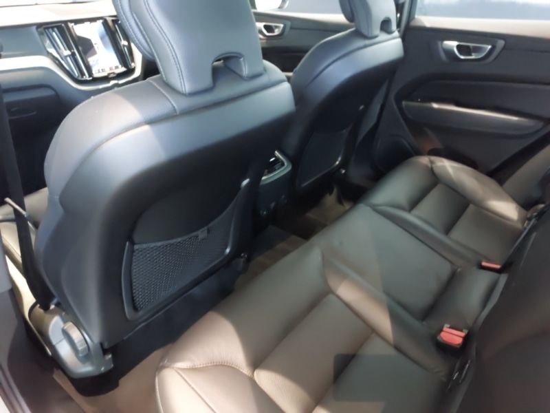 Used Volvo XC60 2023 for sale - 77073619: Photo 6