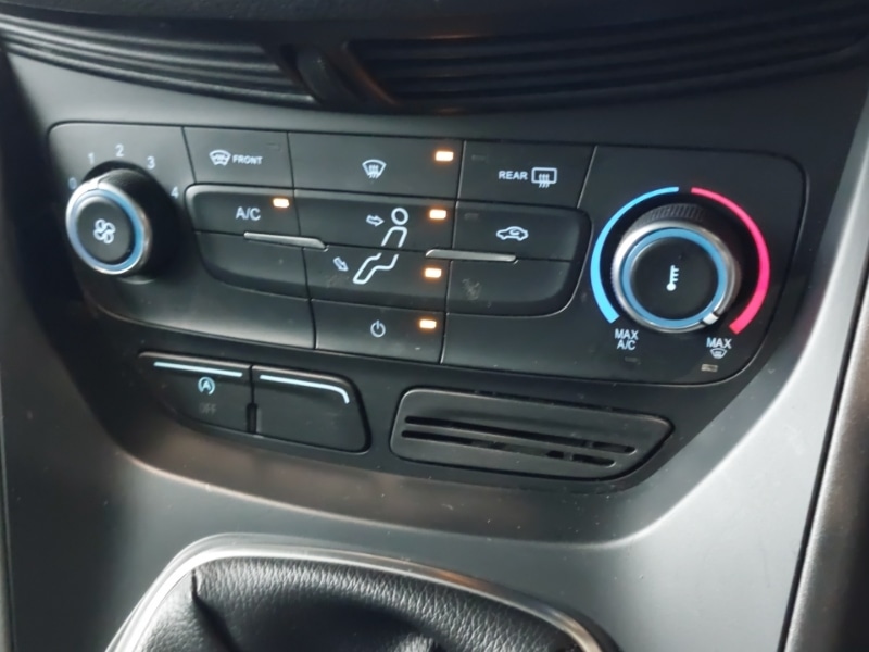 Used Ford Grand C-Max 2018 for sale - 77782379: Photo 17