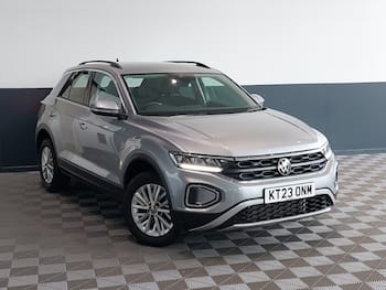 Used Volkswagen T-Roc 2023 for sale - 79723899: Photo