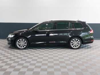 Used Volkswagen Golf 2019 for sale - 75107971: Photo