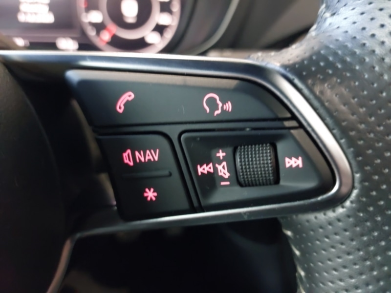 Used Audi TT 2016 for sale - 76880513: Photo 14