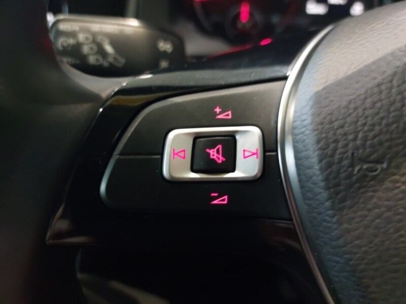 Used Volkswagen Polo 2018 for sale - 77433213: Photo 14