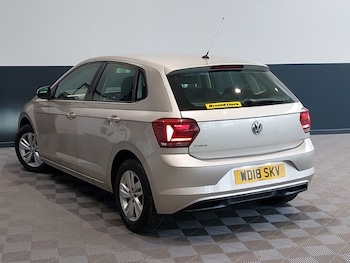 Used Volkswagen Polo 2018 for sale - 77433213: Photo