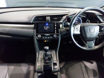 Used Honda Civic 2019 for sale - 77194130: Photo
