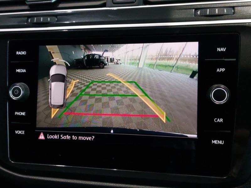 Used Volkswagen Tiguan 2019 for sale - 76834546: Photo 11