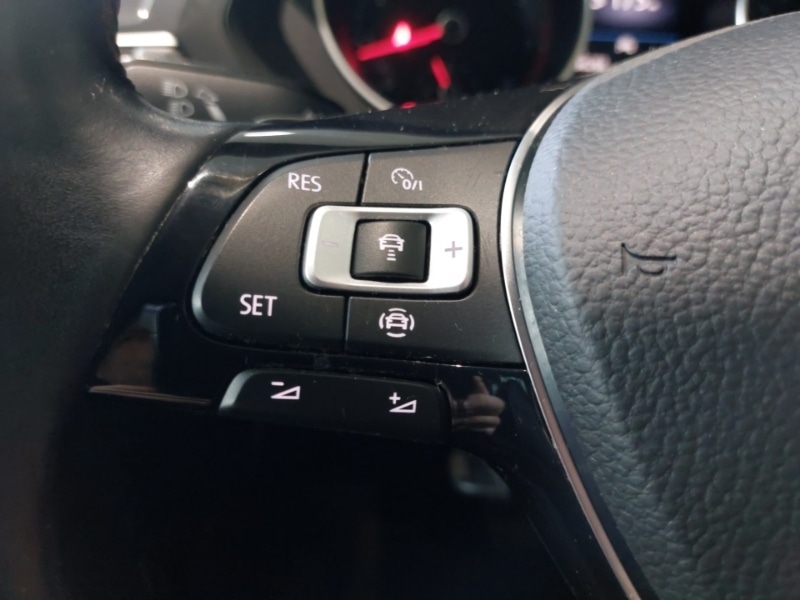 Used Volkswagen Tiguan 2019 for sale - 76834546: Photo 14