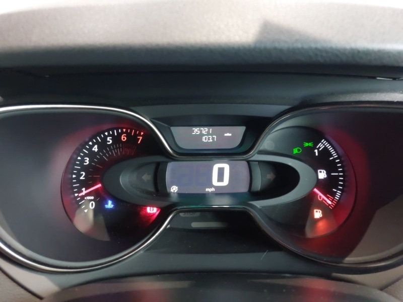 Used Renault Captur 2018 for sale - 77147109: Photo 10