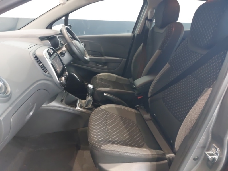 Used Renault Captur 2018 for sale - 77147109: Photo 5