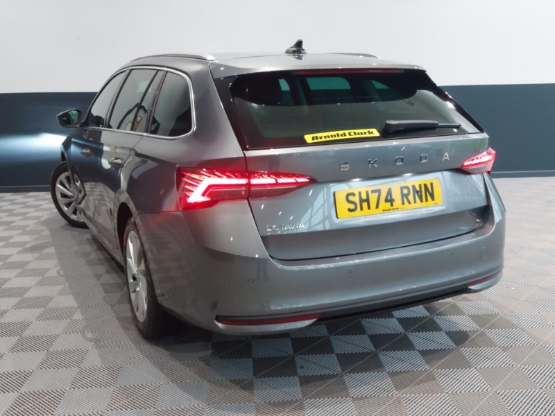 Used Skoda Octavia 2024 for sale - 78103503: Photo 3