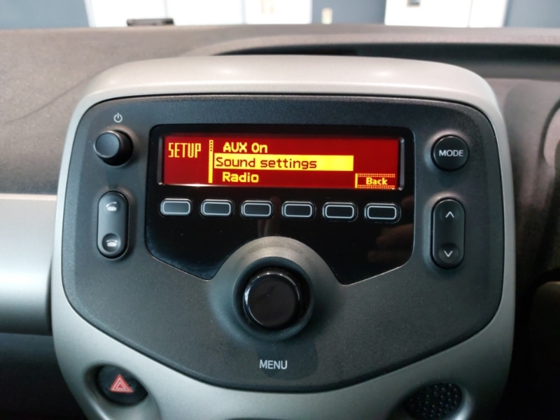 Used Toyota AYGO 2017 for sale - 77141632: Photo 11