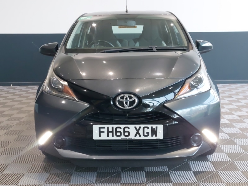 Used Toyota AYGO 2017 for sale - 77141632: Photo 12