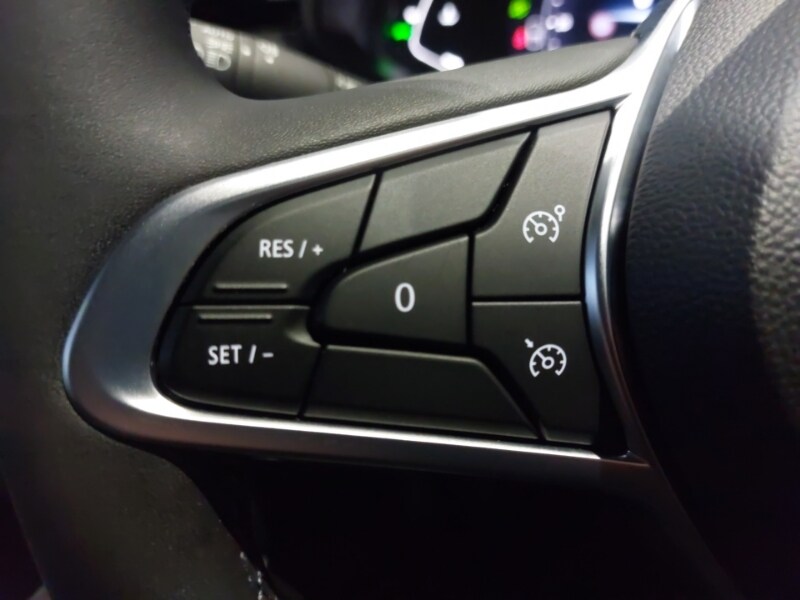 Used Renault Clio 2023 for sale - 77509115: Photo 14