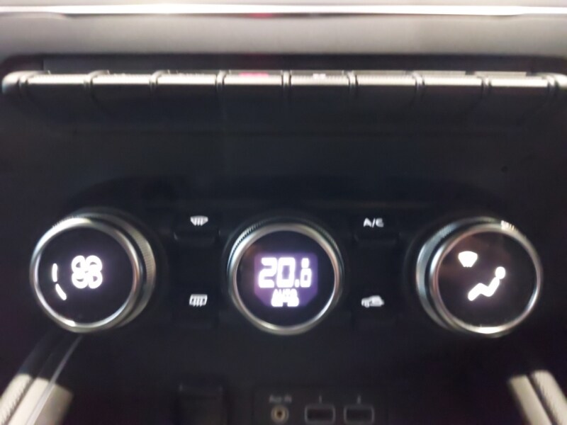 Used Renault Clio 2023 for sale - 77509115: Photo 17