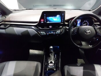 Used Toyota C-HR 2019 for sale - 76827254: Photo