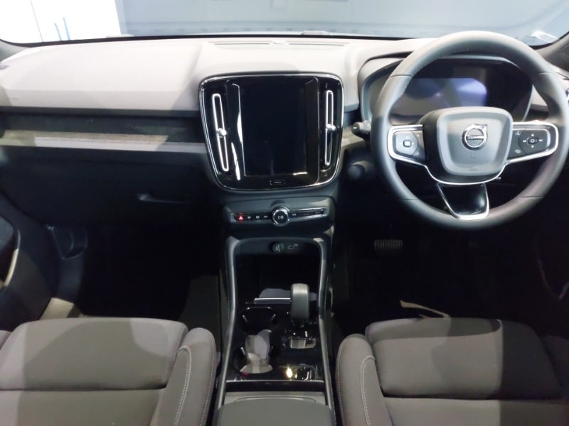 Used Volvo XC40 2024 for sale - 77651986: Photo 2