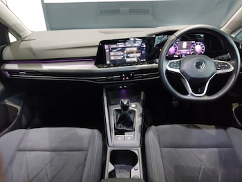 Used Volkswagen Golf 2020 for sale - 77330002: Photo