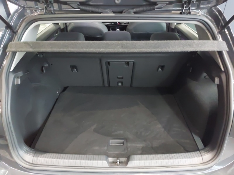 Used Volkswagen Golf 2020 for sale - 77330002: Photo 8