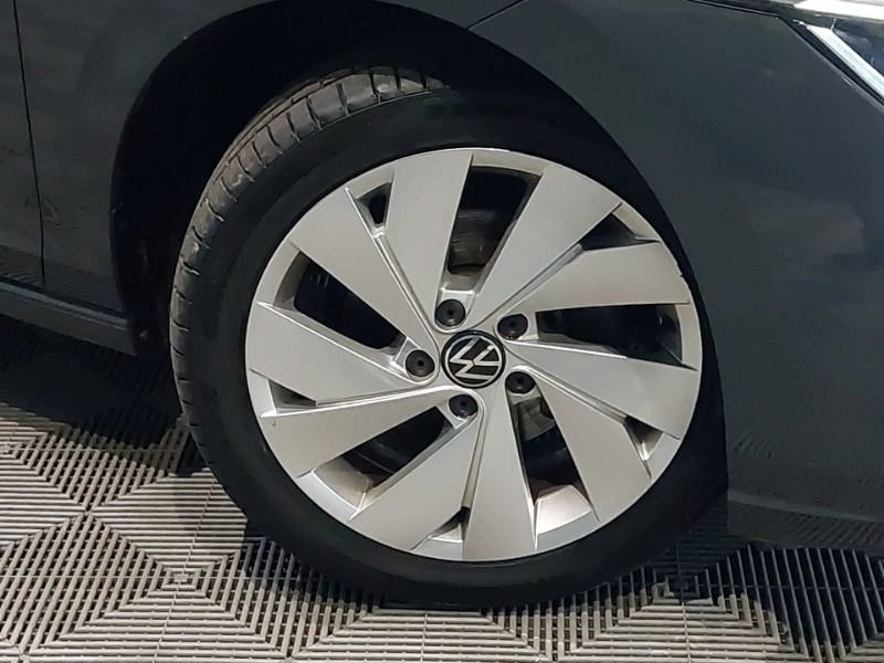 Used Volkswagen Golf 2020 for sale - 77330002: Photo 9