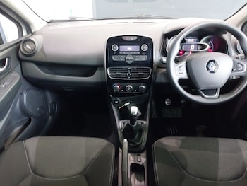 Used Renault Clio 2018 for sale - 79126470: Photo