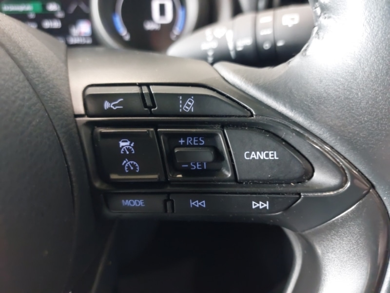 Used Toyota Yaris Cross 2022 for sale - 77782372: Photo 15