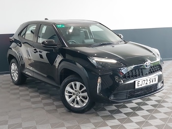 Used Toyota Yaris Cross 2022 for sale - 77782372: Photo