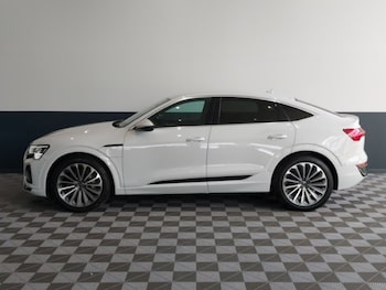 Used Audi Q8 2023 for sale - 79368477: Photo