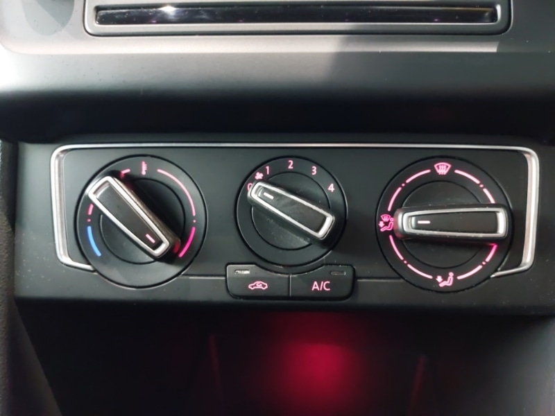 Used Volkswagen Polo 2016 for sale - 78023738: Photo 16