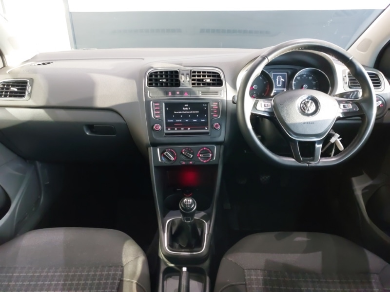 Used Volkswagen Polo 2016 for sale - 78023738: Photo 2