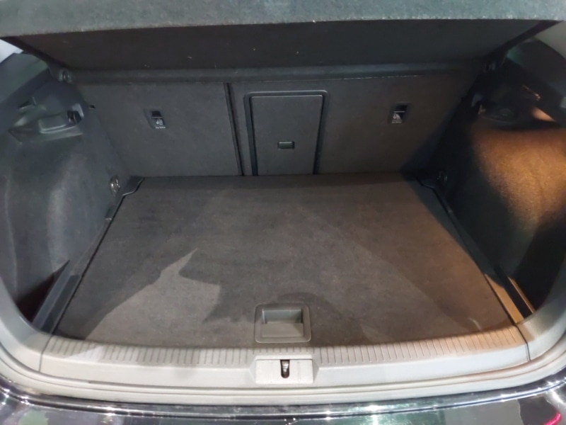 Used Volkswagen Golf 2019 for sale - 77682630: Photo 8