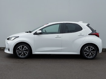 Used Toyota Yaris 2023 for sale - 78233273: Photo