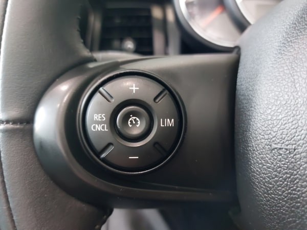 Used MINI Convertible 2018 for sale - 76144826: Photo 15