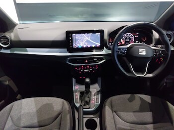 Used SEAT Arona 2023 for sale - 77330000: Photo