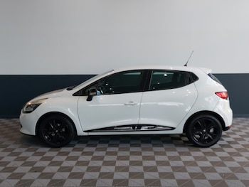 Used Renault Clio 2016 for sale - 78342724: Photo