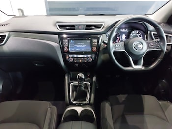 Used Nissan Qashqai 2018 for sale - 75725560: Photo