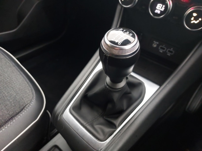 Used Renault Captur 2021 for sale - 77458138: Photo 16