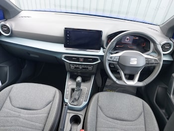 Used SEAT Arona 2023 for sale - 77126500: Photo