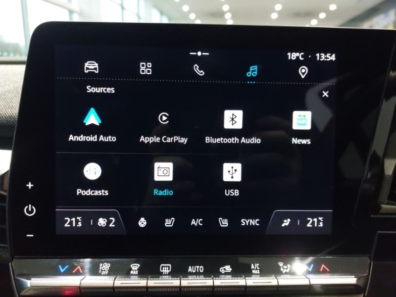 Used Renault Megane E Tech 2023 for sale - 76983357: Photo 17