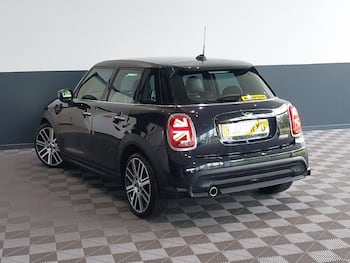 Used MINI Hatch 2022 for sale - 79799703: Photo