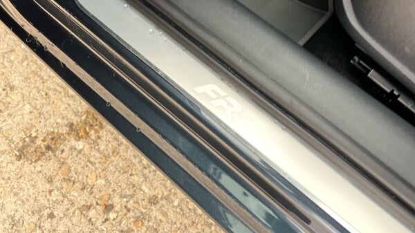 Used SEAT Leon 2024 for sale - 76297410: Photo 38