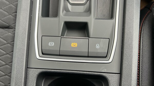 Used SEAT Leon 2024 for sale - 76297410: Photo 51
