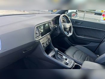 Used Cupra Ateca 2025 for sale - 76037679: Photo 2