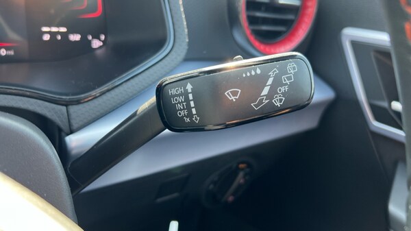 Used SEAT Arona 2024 for sale - 75554519: Photo 31
